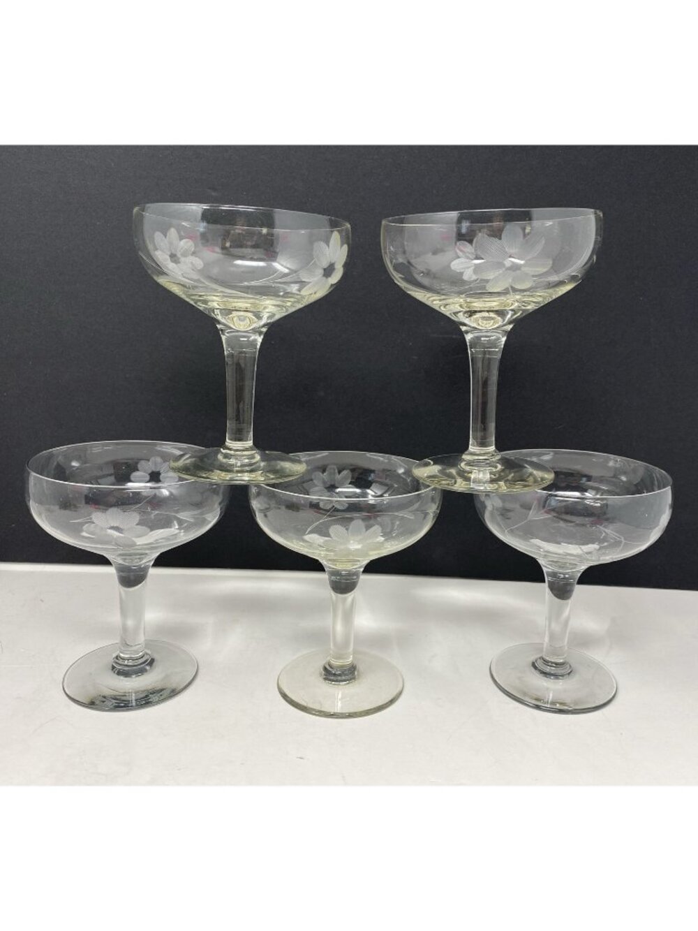 Set Of 5 Vintage MCM Floral Etched Champagne Sherbet Coupe Glasses Short 4-3/4”